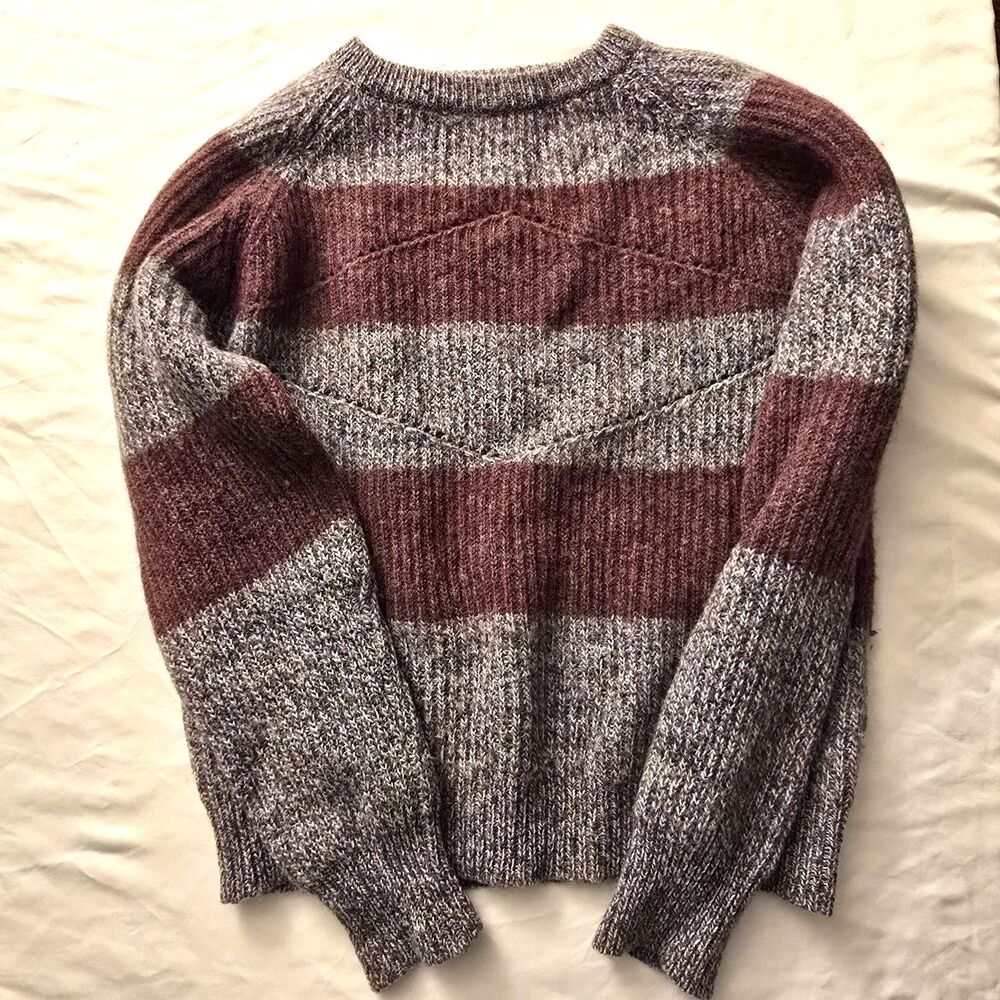 McGregor Wool Blend Striped Sweater Medium Burgundy Gray Crewneck Pullover